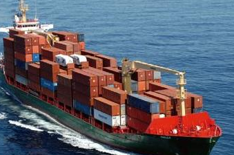 國際貨運(yùn)代理是服務(wù)國際貿(mào)易的其中一個(gè)環(huán)節(jié)