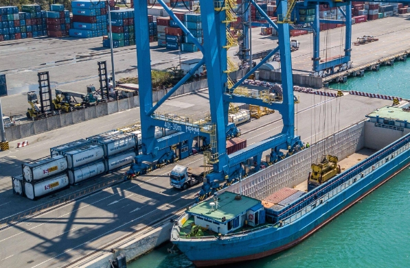 東南亞貨代行業以其獨特的魅力和無限的潛力，吸引著越來越多的關注